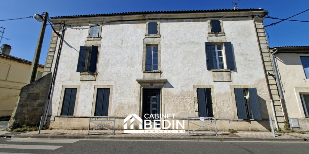 immeuble à ST ANDRE DE CUBZAC (33240)